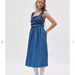 NWT Urban Outfitters Kimchi Blue Denim Maxi Dress Size Large